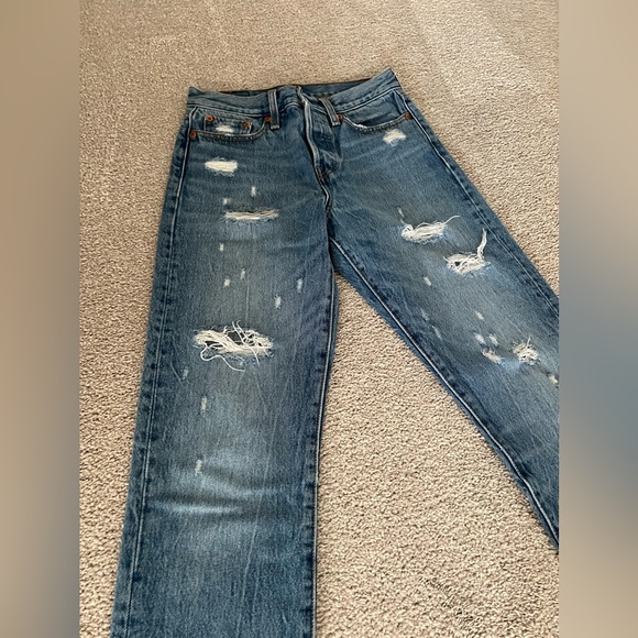 Levi’s Wedgie Icon Fit Jeans – “Partner in Crime” | Size 25 - Picture 7 of 15